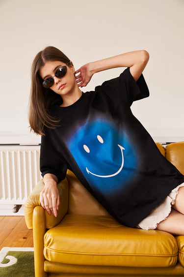 Smiley Originals Spray Paint Effect Oversized T-shirt - BonkersCorner