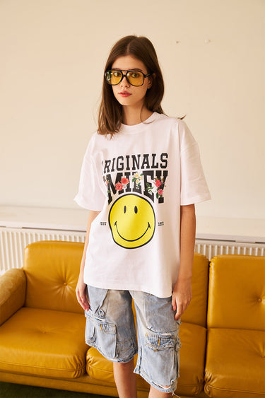Smiley Originals Floral Oversized T-shirt - BonkersCorner