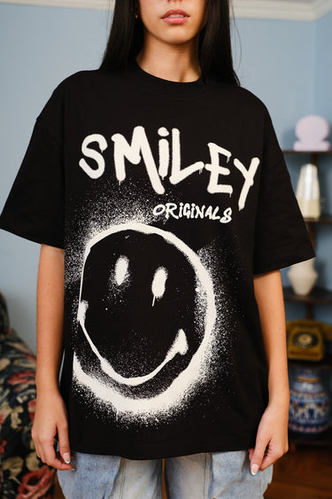 Spray Paint Smiley Oversized T-shirt - BonkersCorner