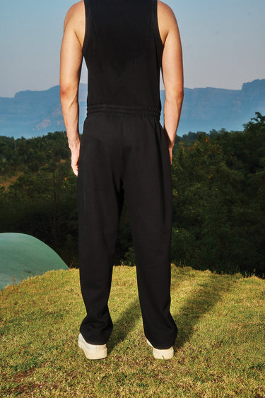 Bonkers Corner Class of 99 straight fit joggers in XS, casual gray athletic pants with a relaxed style and comfortable fit.