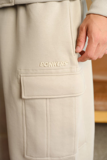 Bonkers Corner Cloudy 4 Pockets Pant in light fabric with four functional pockets, casual and comfortable for everyday wear.