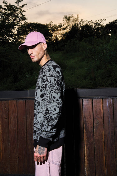 Bonkers Corner Heart Away sweatshirt in XS, featuring a heart graphic and comfortable fit, ideal for casual wear.