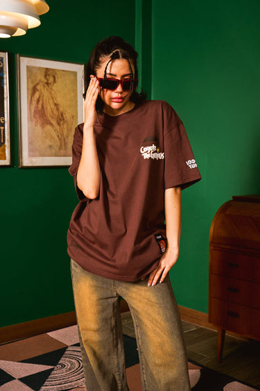 Bonkers Corner Coyote The Genius oversized T-shirt in XS, featuring a graphic print on the front, casual fit, and soft fabric.
